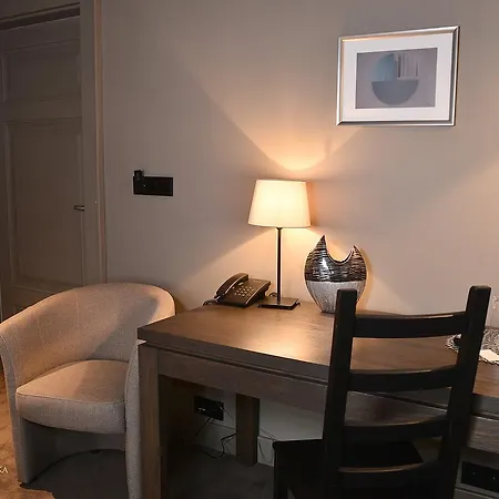 Biala Sala Apartmanhotel 4*